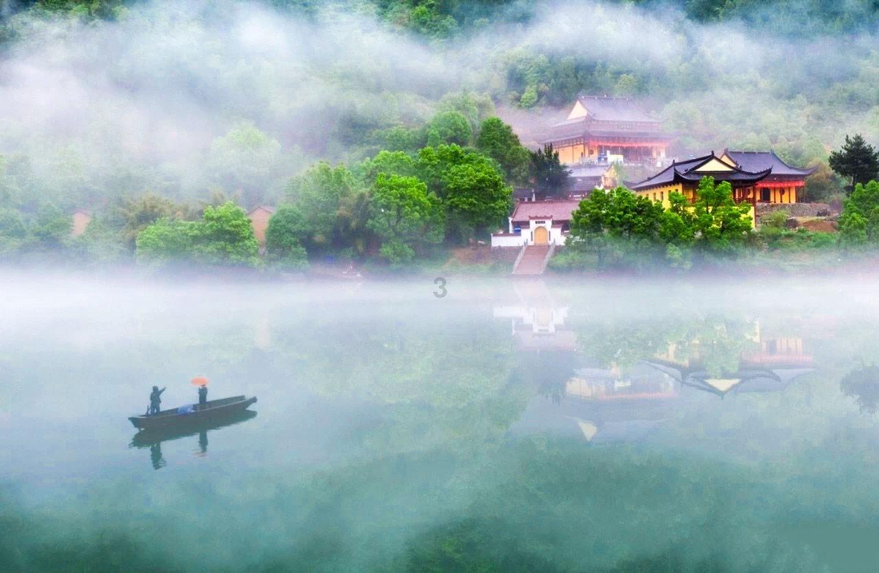 小萝莉泰国度假