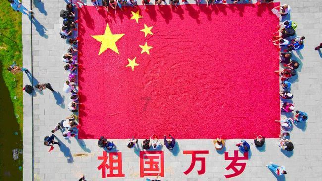 第六届三峡柑橘国际交易会开幕 现场签约销售玫瑰香橙10000吨